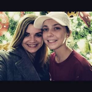 Meet your Posher, Carly